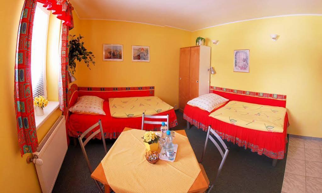 Penzion Mini Liberec Kültér fotó